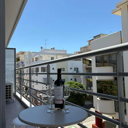 Daire Jackals Kalamata