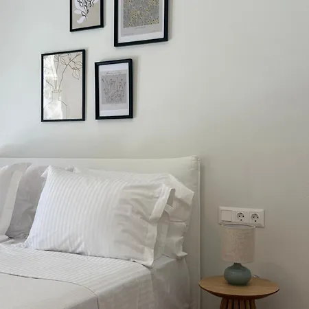 Jackals Daire Kalamata